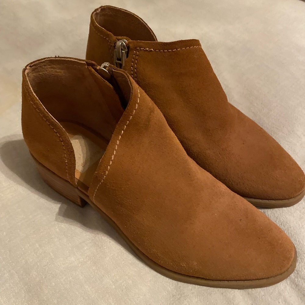 Women’s brown leather booties